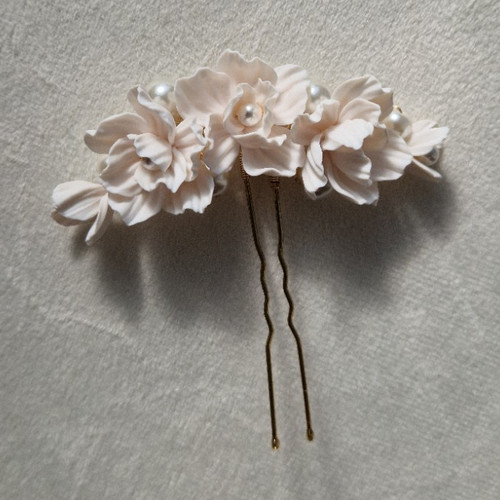 White floral pearl hair pin - hair,