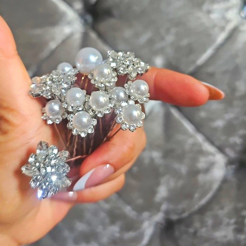 Silver pearl crystal - &,